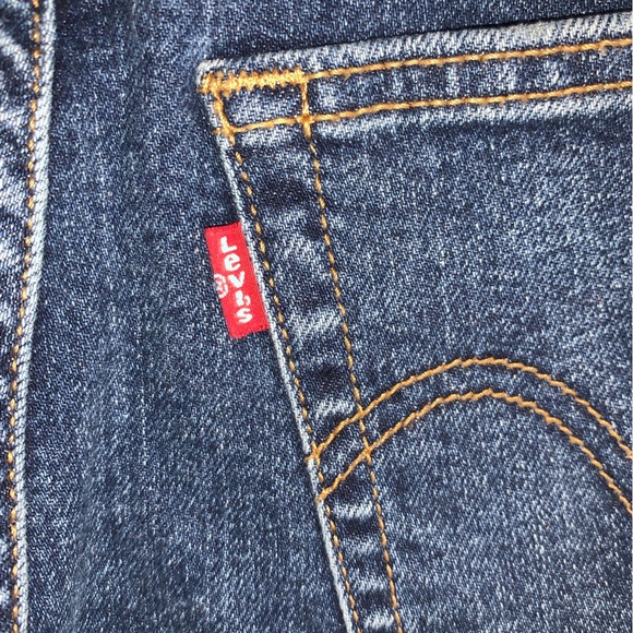 Levis Wedgie Straight Size 24 Distressed Dark Wash Button Fly Jeans - Picture 5 of 11